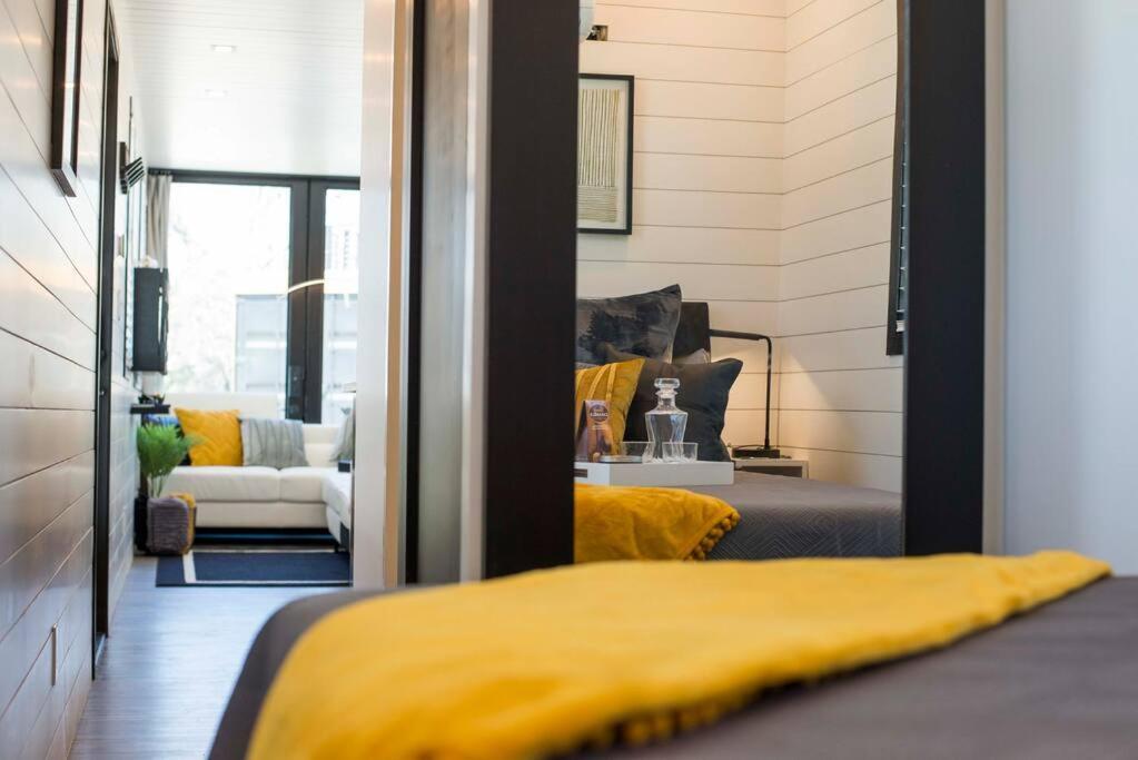 The Zephyr Modern Luxe Container Home Bellmead Exterior foto